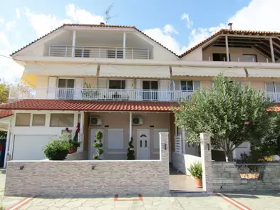 Vila Nikos Rooms Grčka Nea Vrasna